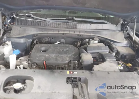 2016 Kia Sorento 2.4L Lx z USA, uszkodzony, nr VIN 5XYPG4A30GG123487